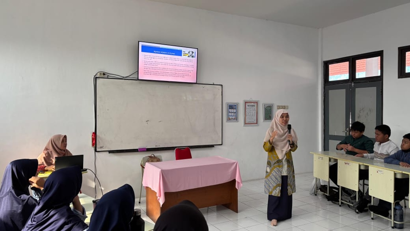 Orang Tua mengajar Spendalas